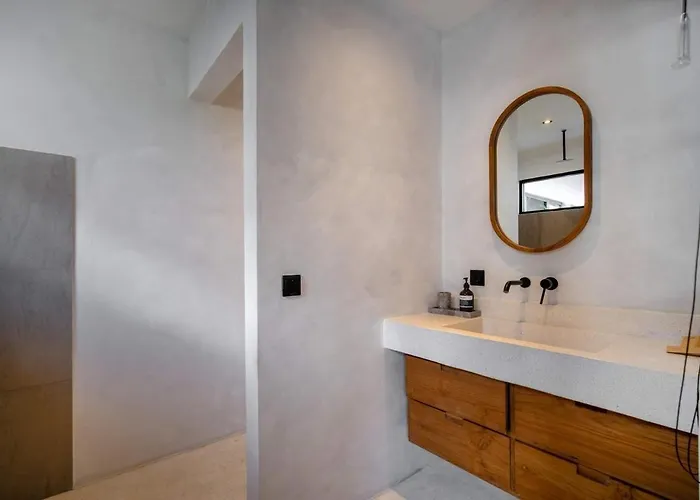 Little Stylish 2br With Private Pool * Canggu (Bali)