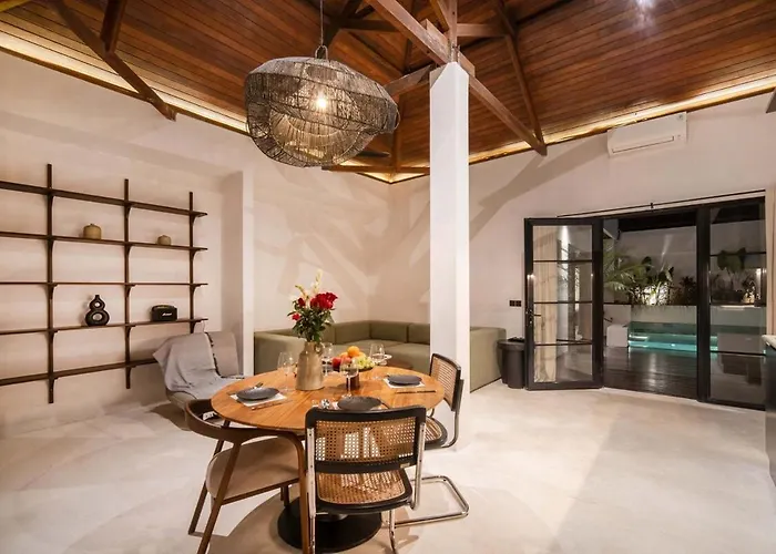 Villa Little Stylish 2br With Private Pool Canggu (Bali)