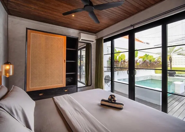 Little Stylish 2br With Private Pool チャングー