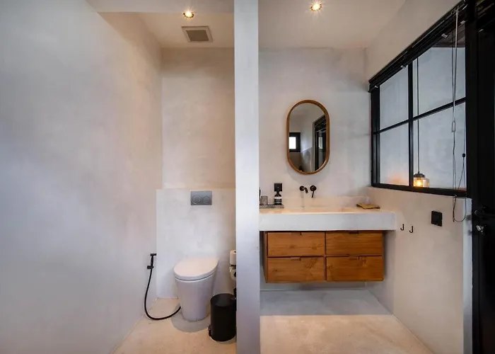 Little Stylish 2br With Private Pool ヴィラ チャングー