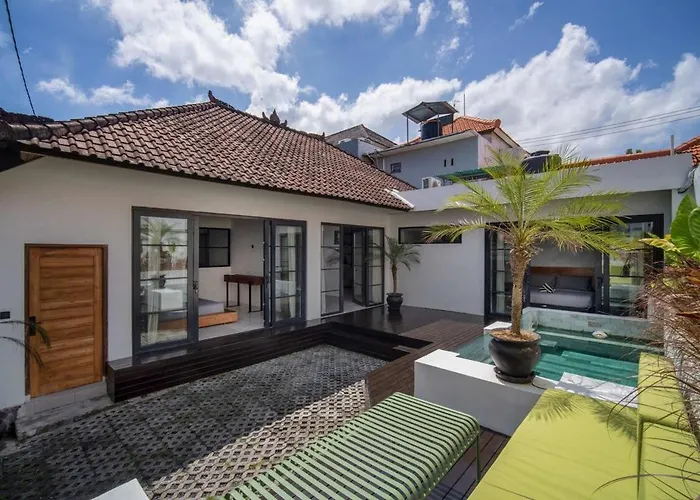 Little Stylish 2br With Private Pool